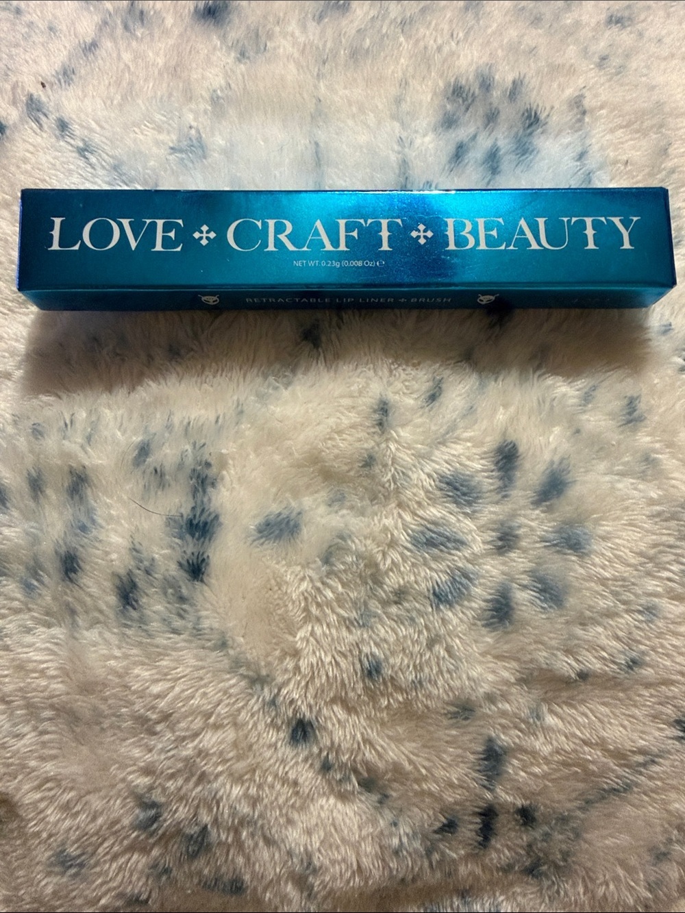 LOVE CRAFT BEAUTY Mercury Maroon Liner with Built-In Brush